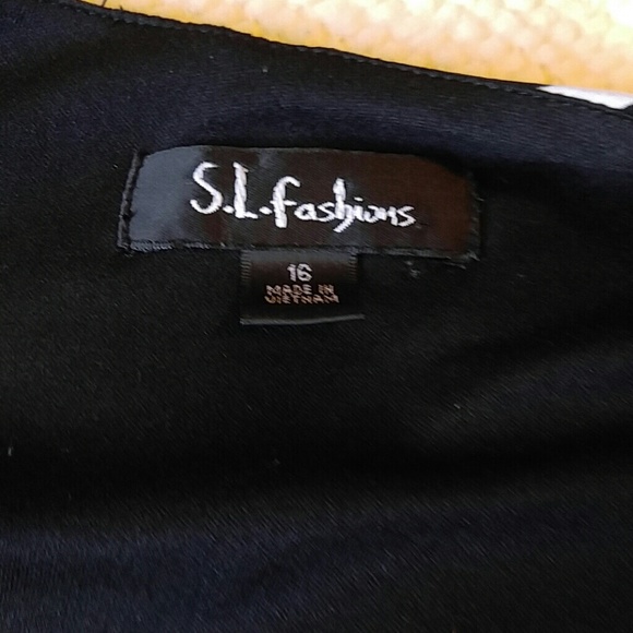 Black Dress with White Stripes - Picture 4 of 8